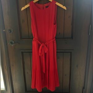 Alex Marie Elegant Red Sleeveless belted Dress size 4